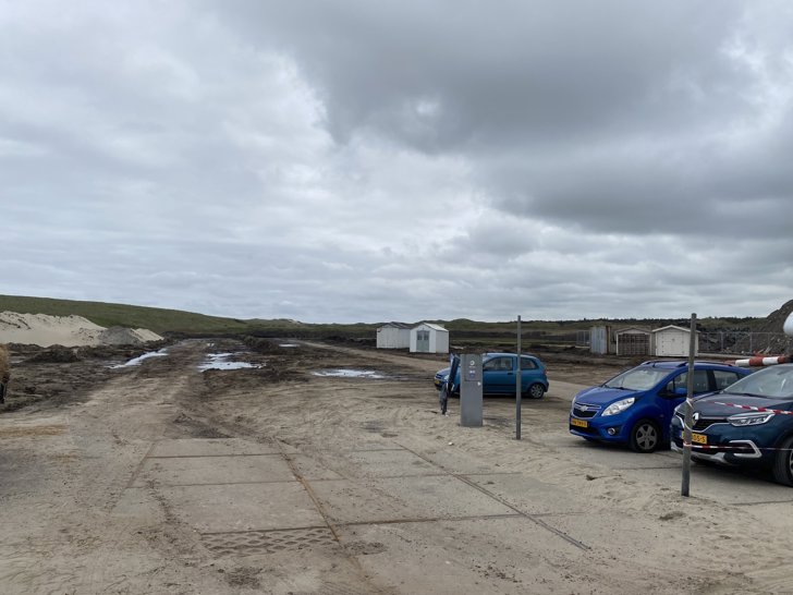 Foto van het parkeerterrein bij Paal 12 (oude situatie)